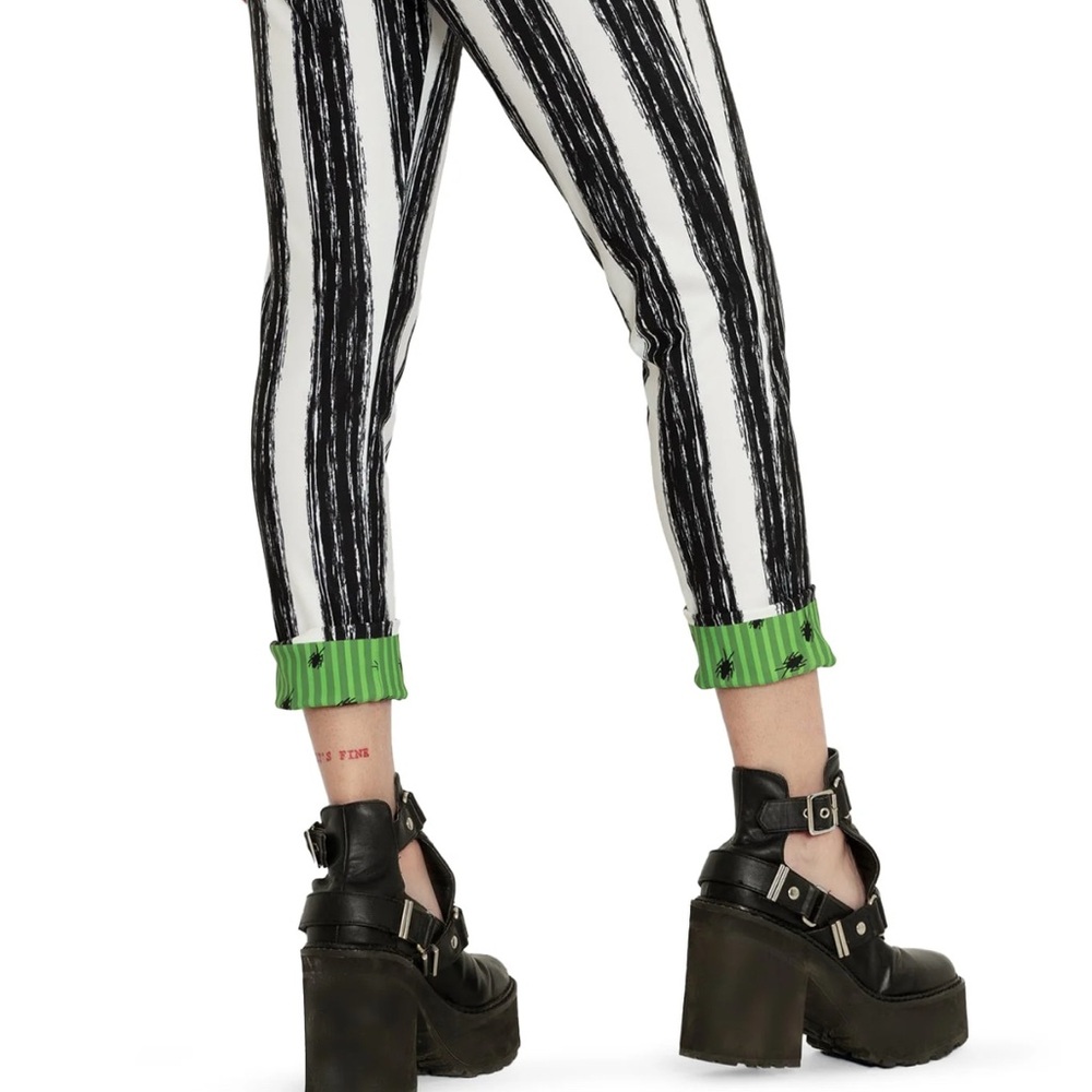 Blackmilkk ghost with the most pants
